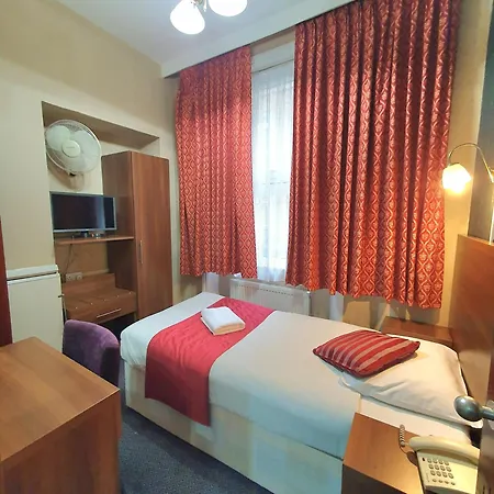 Hotel Oliver-2